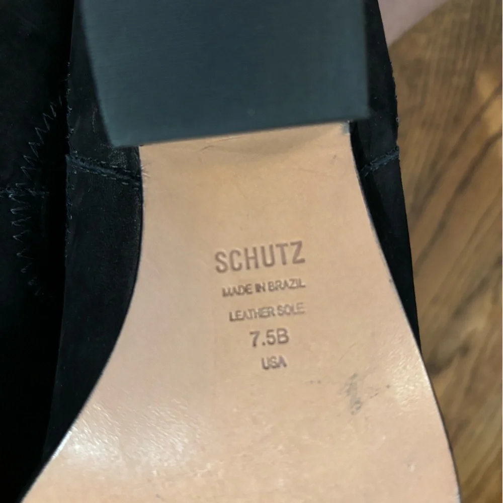 Schutz |‎ Jacqueline Black Suede Pointed Toe Low Western Ankle Boots Sz 7.5